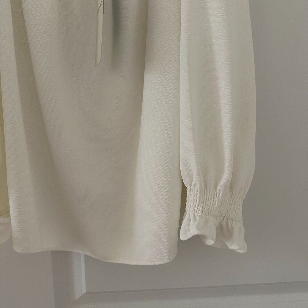 NWT Tuckernuck Marguerite White Off the Shoulder Blouse - Picture 10 of 14